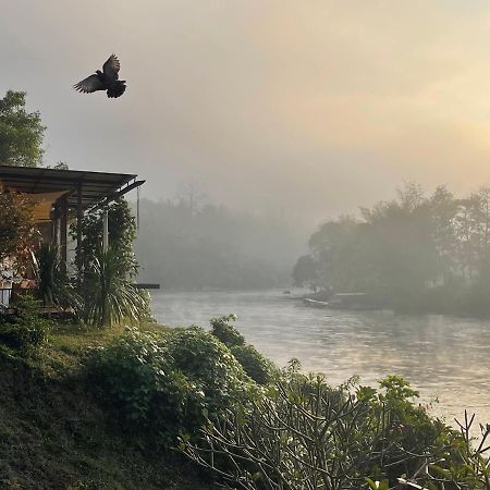 BaanRai KhunYa Hotel Sai Yok Luaran gambar