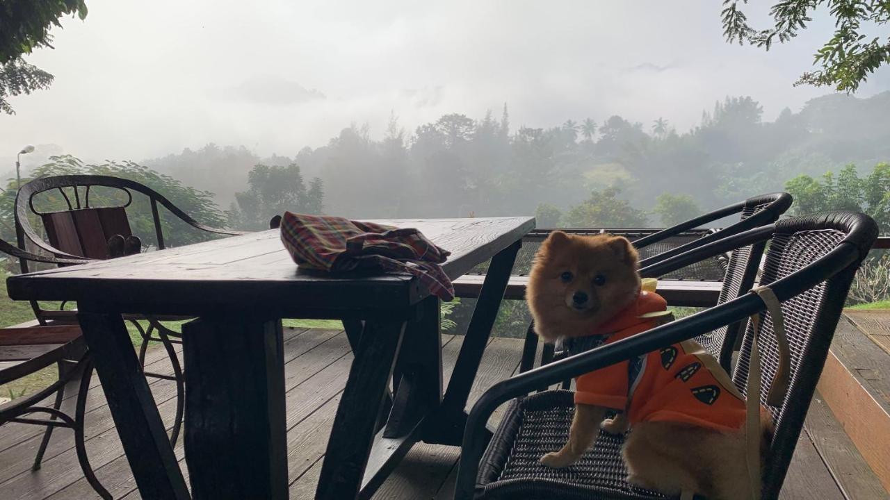 BaanRai KhunYa Hotel Sai Yok Luaran gambar