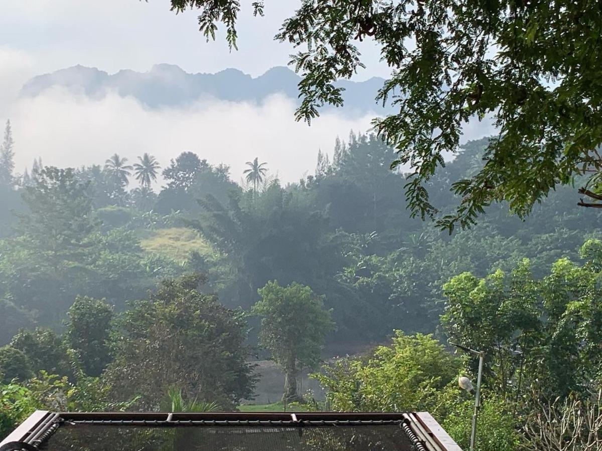 BaanRai KhunYa Hotel Sai Yok Luaran gambar