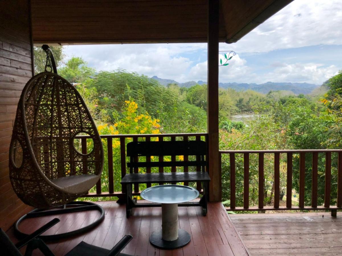 BaanRai KhunYa Hotel Sai Yok Luaran gambar