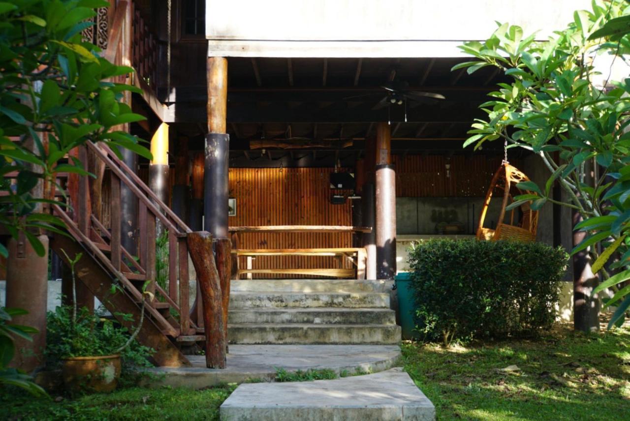 BaanRai KhunYa Hotel Sai Yok Luaran gambar