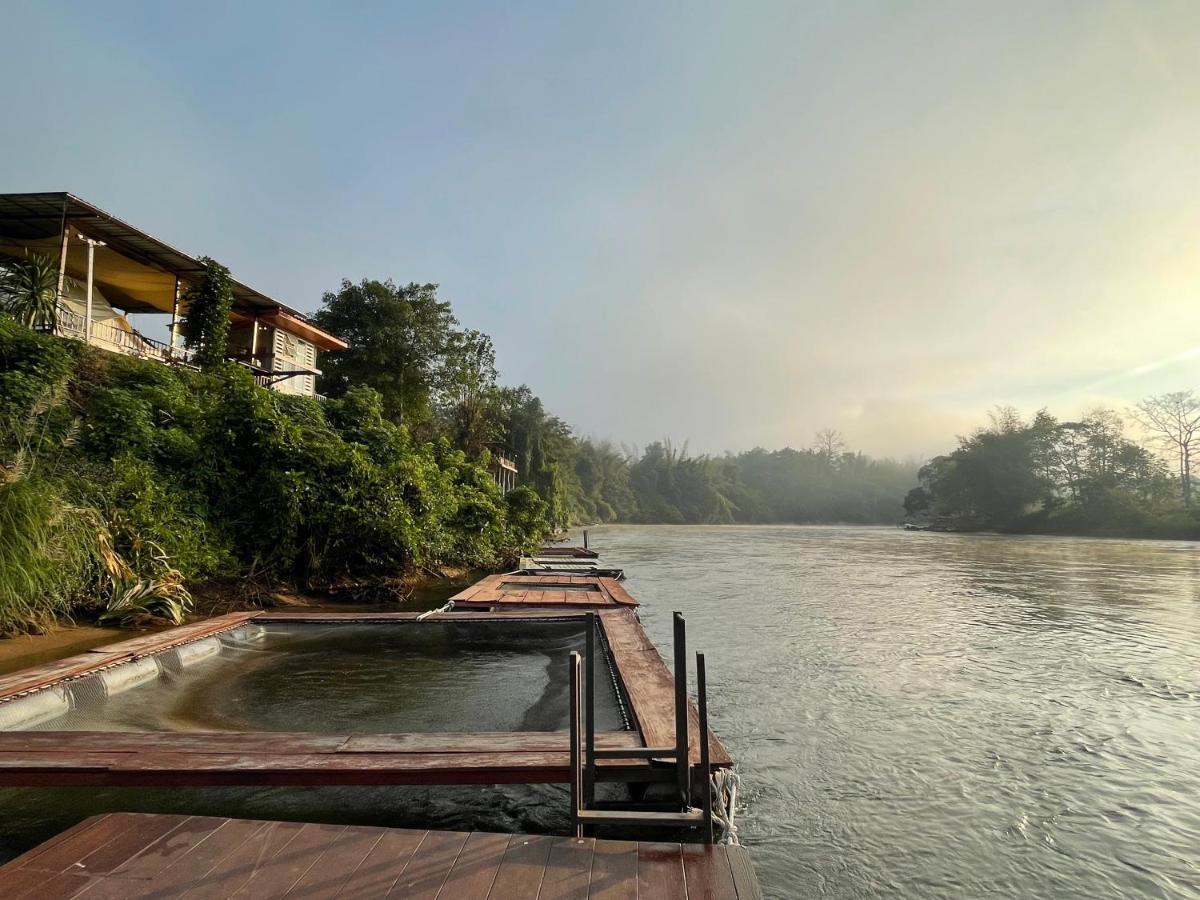 BaanRai KhunYa Hotel Sai Yok Luaran gambar