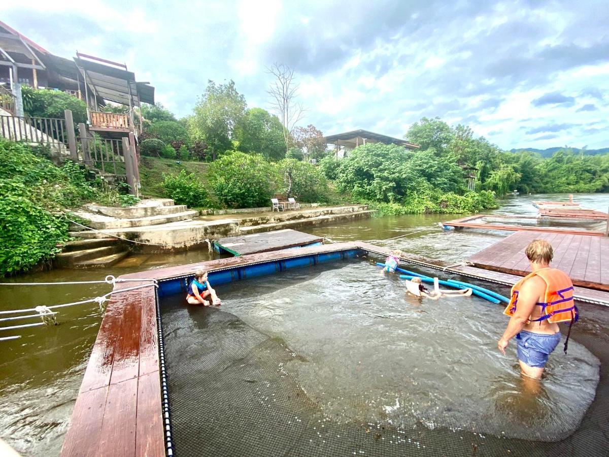 BaanRai KhunYa Hotel Sai Yok Luaran gambar