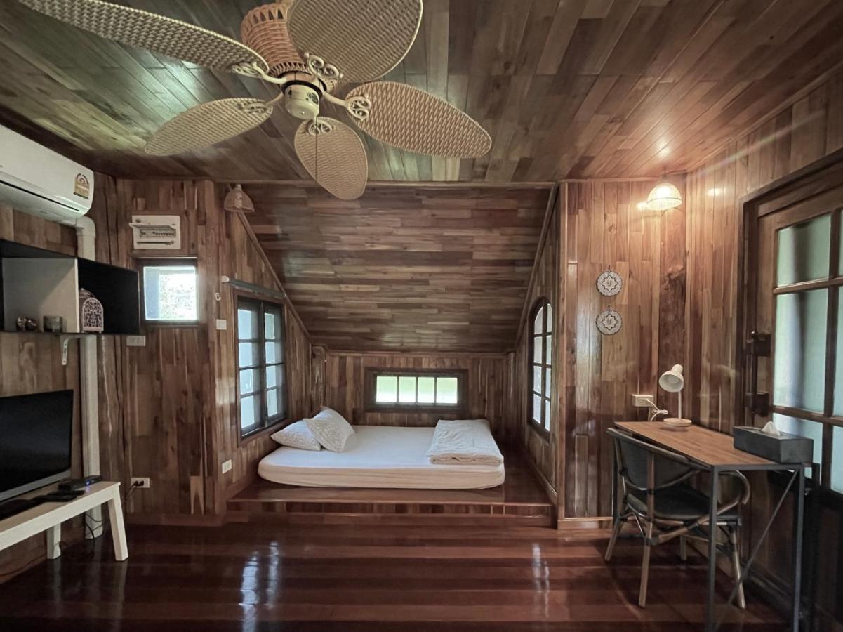 BaanRai KhunYa Hotel Sai Yok Luaran gambar