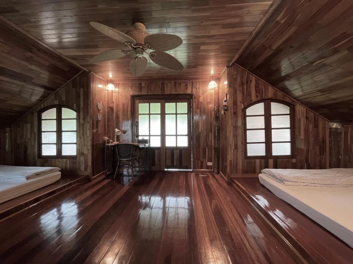 BaanRai KhunYa Hotel Sai Yok Luaran gambar