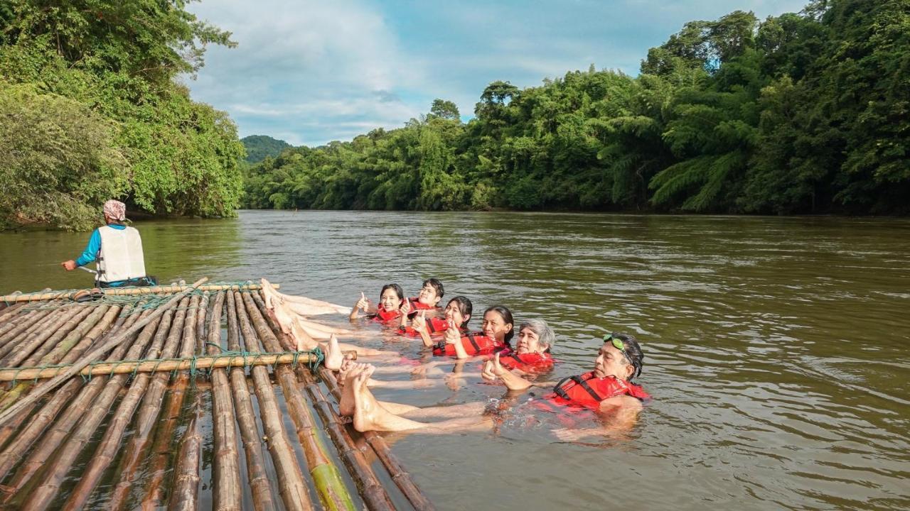 BaanRai KhunYa Hotel Sai Yok Luaran gambar