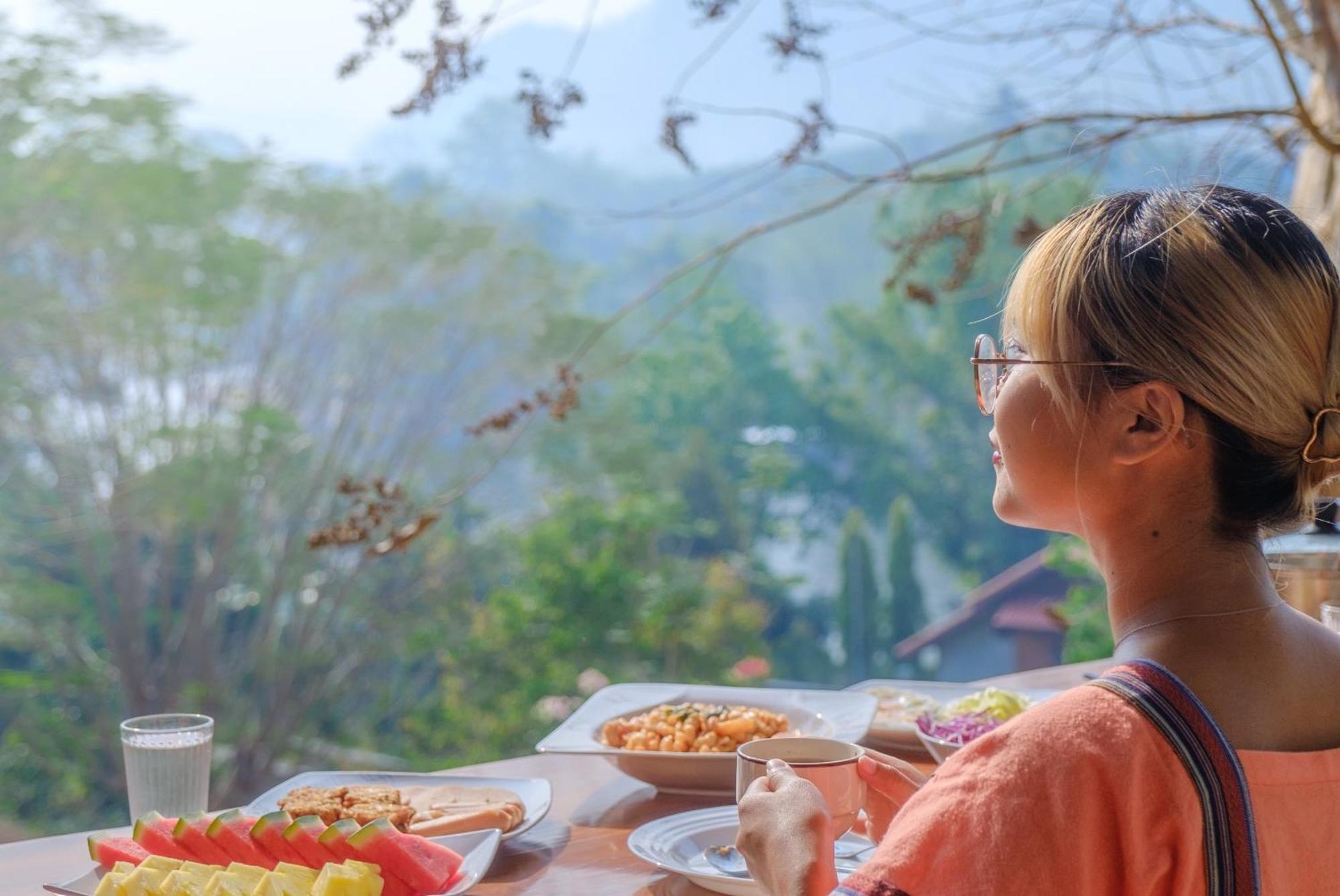 BaanRai KhunYa Hotel Sai Yok Luaran gambar